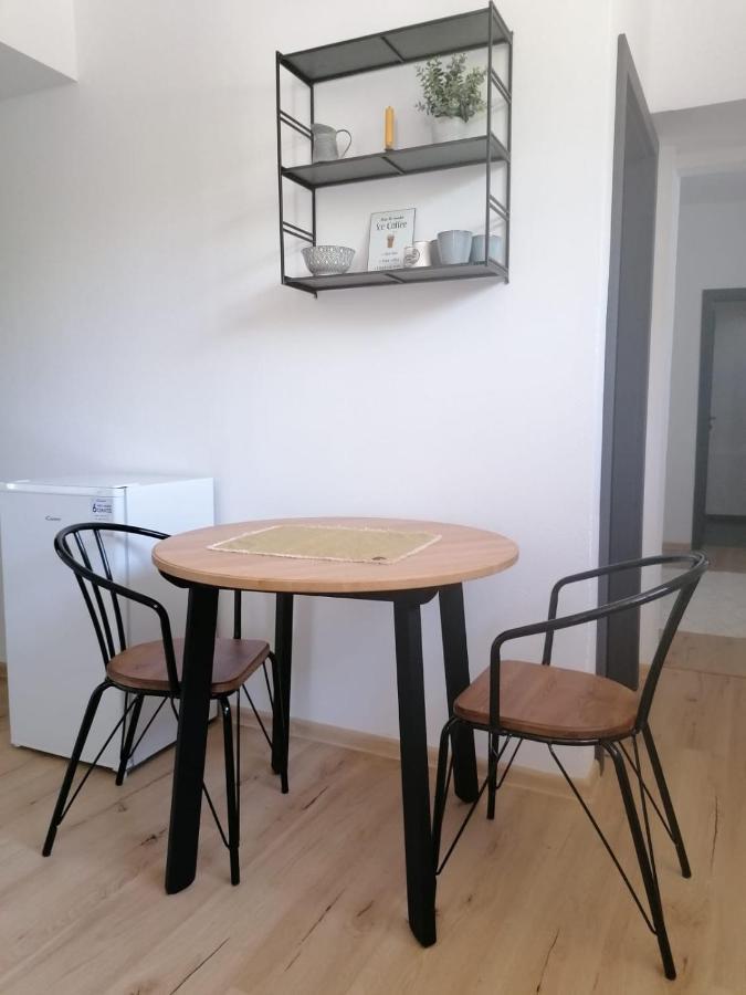 Apartment Dubnica Prejta 3 Dubnica nad Váhom Exteriör bild